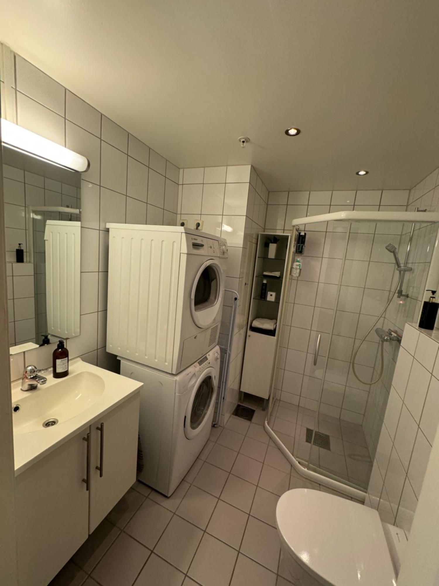 Leilighet Moderne Og Sentrumsnaer